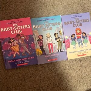 Scholastic The Baby-Sitters Club Graphic Novels - Vibrant Trio